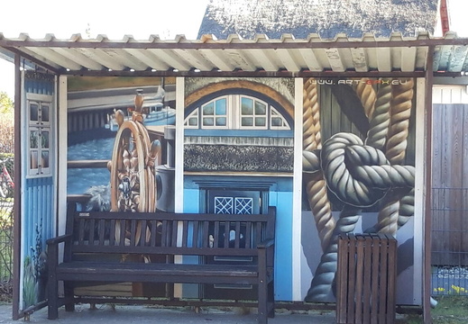 Bushaltestelle in Ahrenshoop (2)