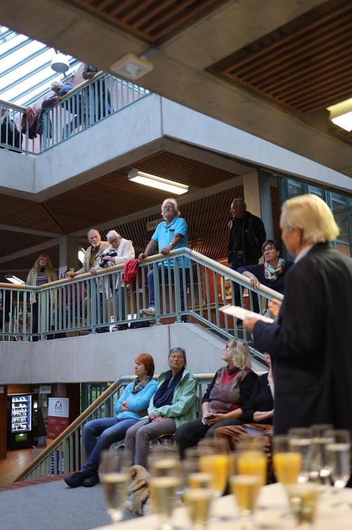 Vernissage zur Fotoausstellung "NUR FÜR GÄSTE"